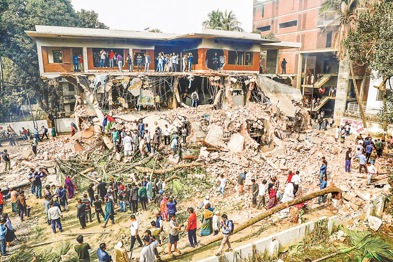 শেখ হাসিনার ভার্চুয়াল ভাষণকে ঘিরে হঠাৎ উত্তাল হয়ে ওঠে গোটা দেশ
