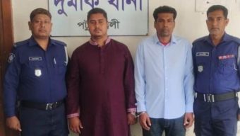 পটুয়াখালী ভার্সিটির, গাছ কাটার দায়ে মেম্বর বাদল ও রায়হান নামে আটক ২।