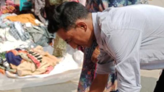 ঈদকে সামনে রেখে জমে উঠেছে দিনাজপুরে বউ বাজার