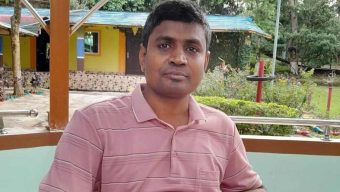 চরভদ্রাসন থানার অফিসার্স ইনচার্জ রজিউল্লাহ  হাজিগঞ্জ বাজারে বিভিন্ন ব্যাংকে নিরাপত্তা জোরদারে তদারকি