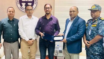 চট্টগ্রাম বন্দর থেকে ১০০ কোটি পৌরকর আদায় করেছে চসিক  মেয়য় ডা.  শাহাদাত হোসেন 