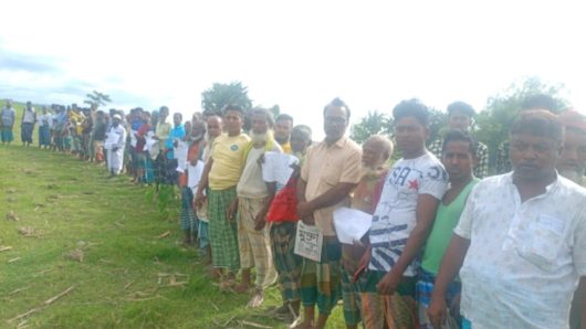 গাইবান্ধা সুন্দরগঞ্জের বন্দোবস্ত দলিল থাকা সত্ত্বেও জমি ফেরত নিবে সরকার এমন খবরে দিশেহারা ভূমিহীন কৃষকরা