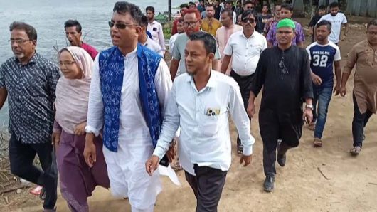 ধানের শীষের মনোনয়ন প্রত্যাশী, সমর্থনে ব্যারিস্টার লিটন আফিন্দী।