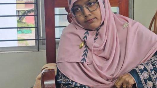 ভুয়া মুক্তিযোদ্ধার কাগজ দিয়ে চাকরিতে এসে ভুয়াদের মতই আচরন করছেন কৃষি কর্মকর্তা মিশু