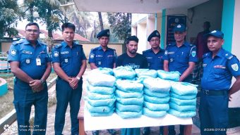 সুনামগঞ্জে পুলিশের অভিযানে ৪৫ কেজি গাঁজাসহ মাদক ব্যবসায়ী গ্রেফতার