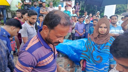 দুপচাঁচিয়ায় ভ্রাম্যমাণ আদালতের অভিযান: অবৈধ পার্কিং ও দোকান স্থাপনার বিরুদ্ধে জরিমানা ও সাজা