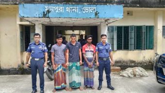মনপুরার কলাতলিতে সংঘবদ্ধ ধর্ষণ ৩ যুবক গ্রেপ্তার