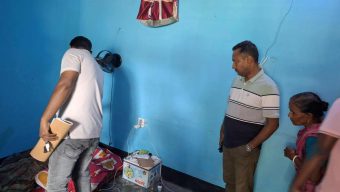 গোবিন্দগঞ্জে ঘরের দরজা খুলে পাওয়া গেল প্রাণ কোম্পানীর সেলসম্যানের নিথর মরদেহ।