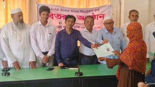 মনপুরায় ভিডব্লিউবি উপকার-ভোগীদের মাঝে কার্ড বিতরণ অনুষ্ঠিত