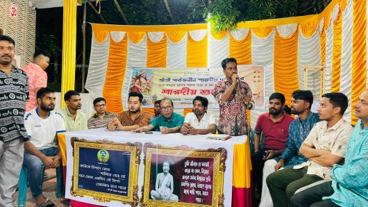 কালীগঞ্জ পৌরসভার পূজা মণ্ডপ পরিদর্শনে গাজীপুর জেলা বিএনপির আহব্বায়ক একে এম ফজলুল হক মিলন