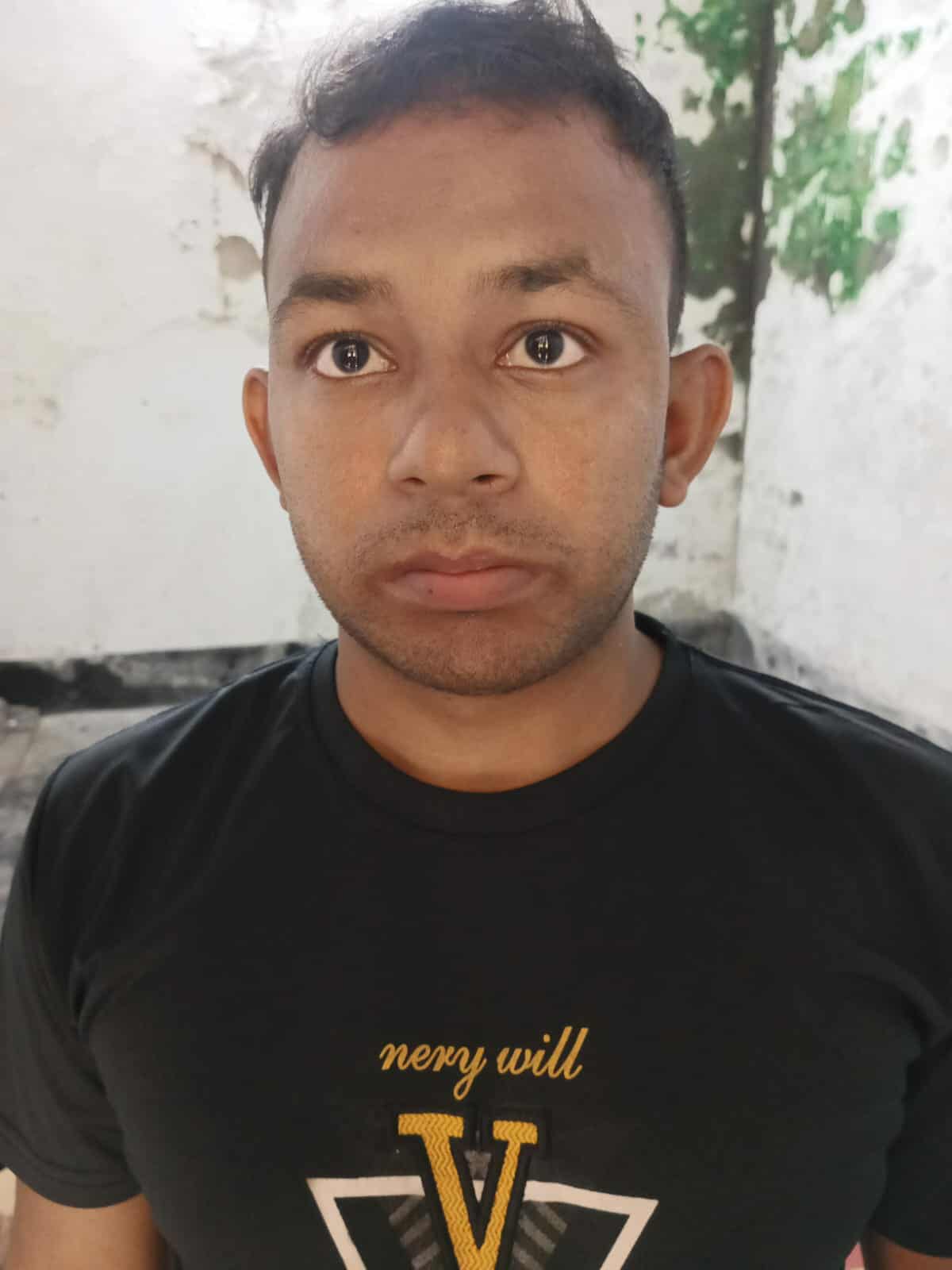 গাজীপুরের কালীগঞ্জে ১০ কেজি গাঁজাসহ যুবক গ্রেফতার