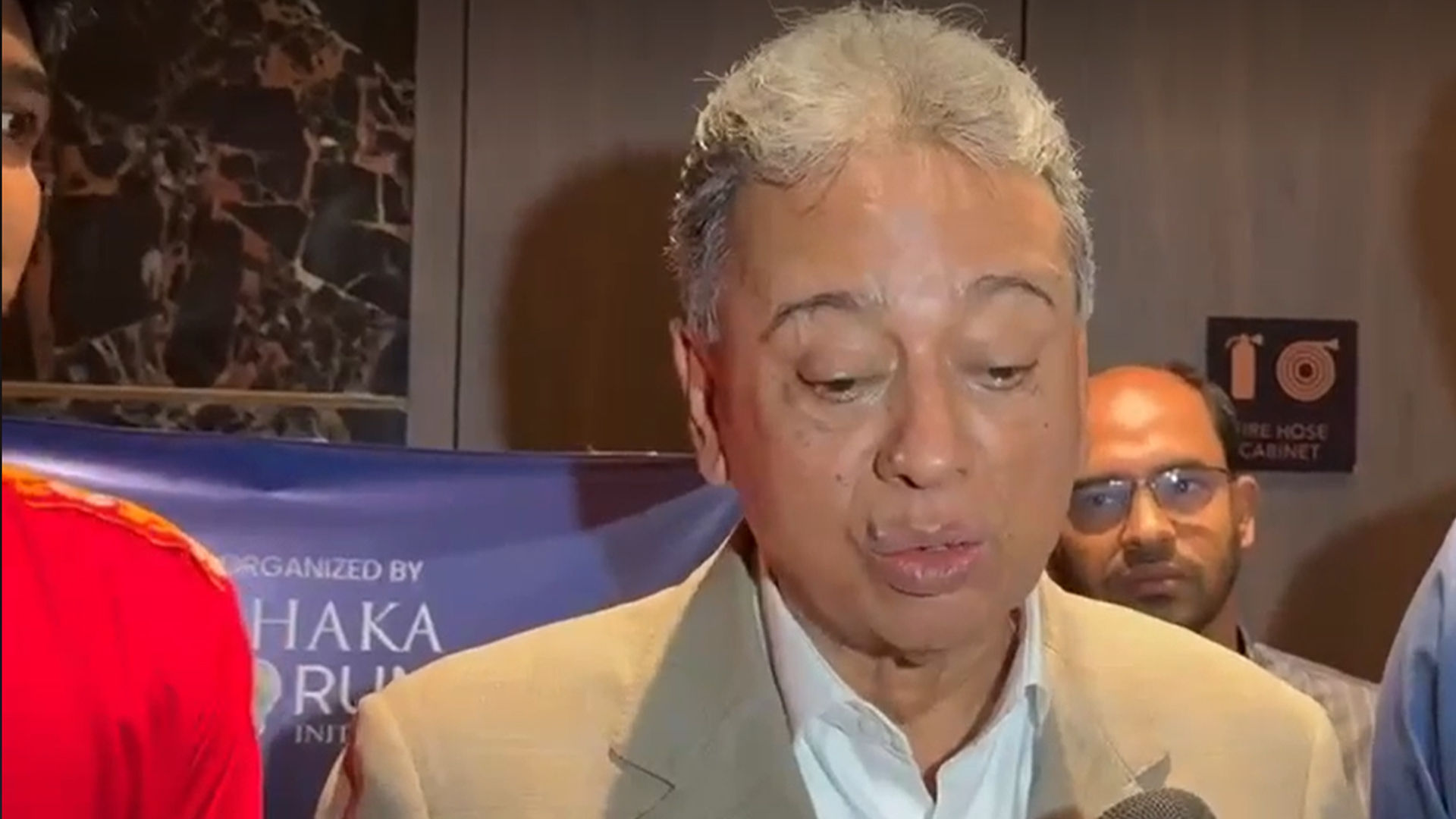 নির্বাচন বানচালকারীদের বিষয়ে সরকারকে সতর্ক হওয়ার আহ্বান আমীর খসরুর