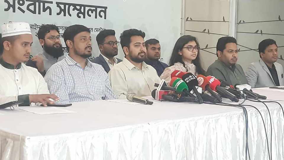 নির্বাচনের জন্য লেভেল প্লেয়িং ফিল্ড দেখতে পাচ্ছি না: নাহিদ ইসলাম