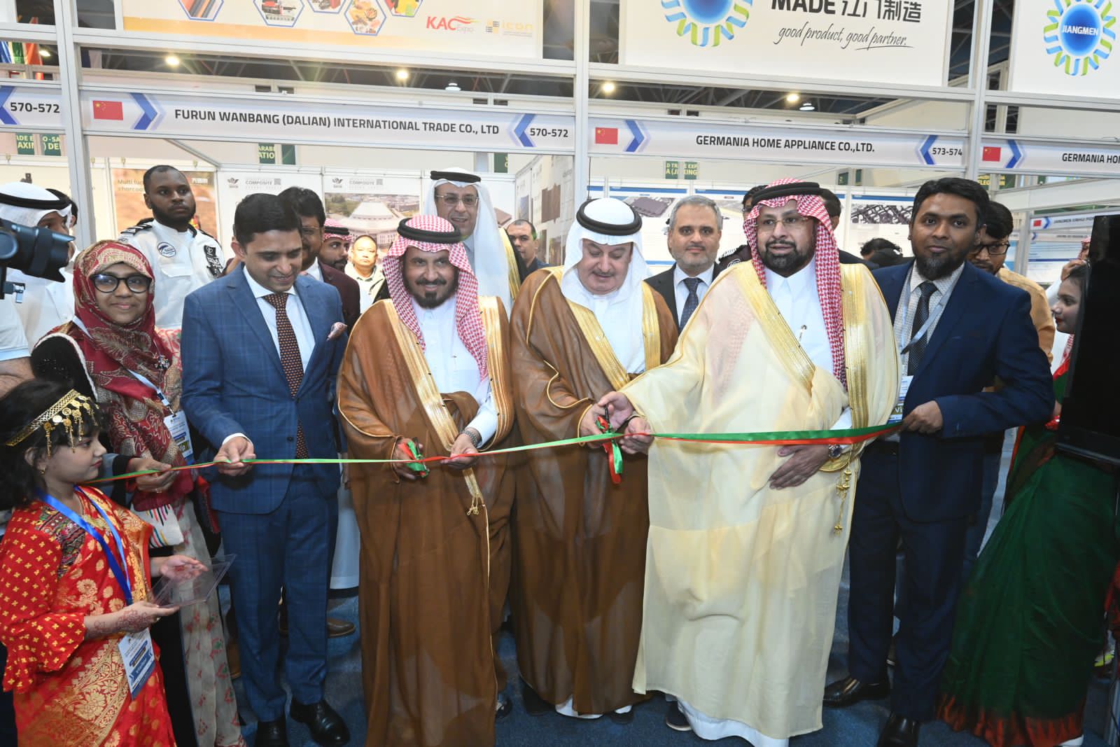 সৌদি আরবের ওয়ার্ল্ড ট্রেড এক্সপো -২০২৫ এ বাংলাদেশের সগৌরব অংশগ্রহণ