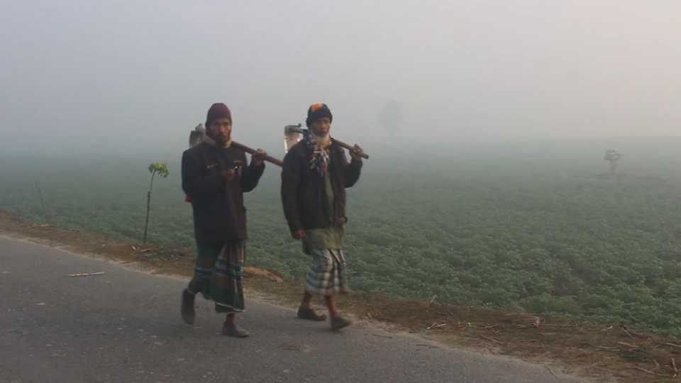 কুড়িগ্রামে তীব্র শীতে জনজীবন বিপর্যস্ত, তাপমাত্রা নামল ১২ ডিগ্রিতে