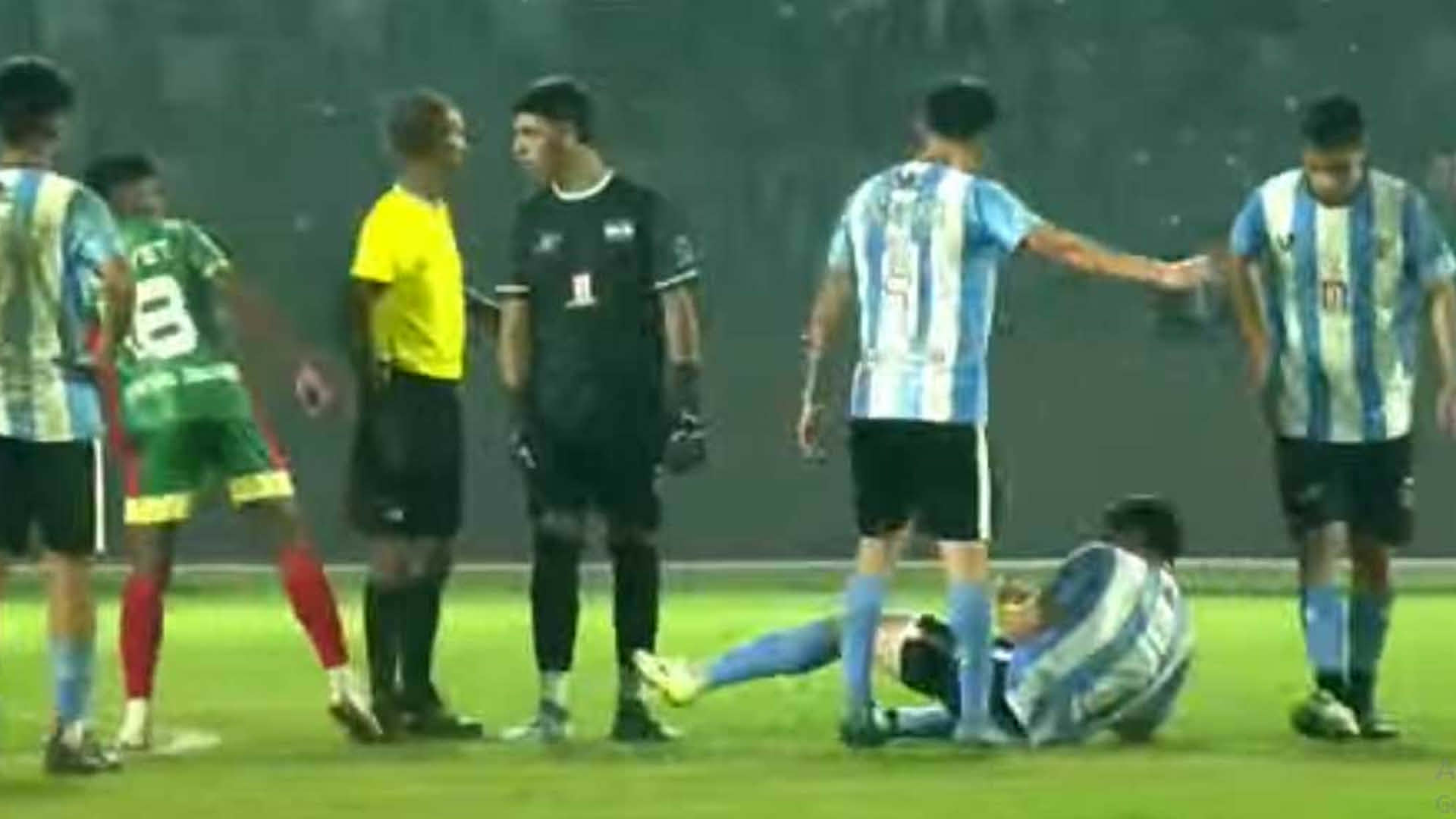 আর্জেন্টিনার দলকে রুখে দিলো বাংলাদেশ