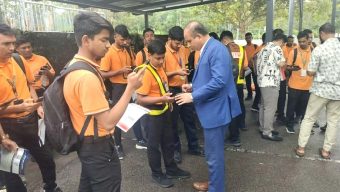 পোস্টাল ভোট: মালয়েশিয়া প্রবাসীদের নিবন্ধনে সহায়তা করছে হাইকমিশন