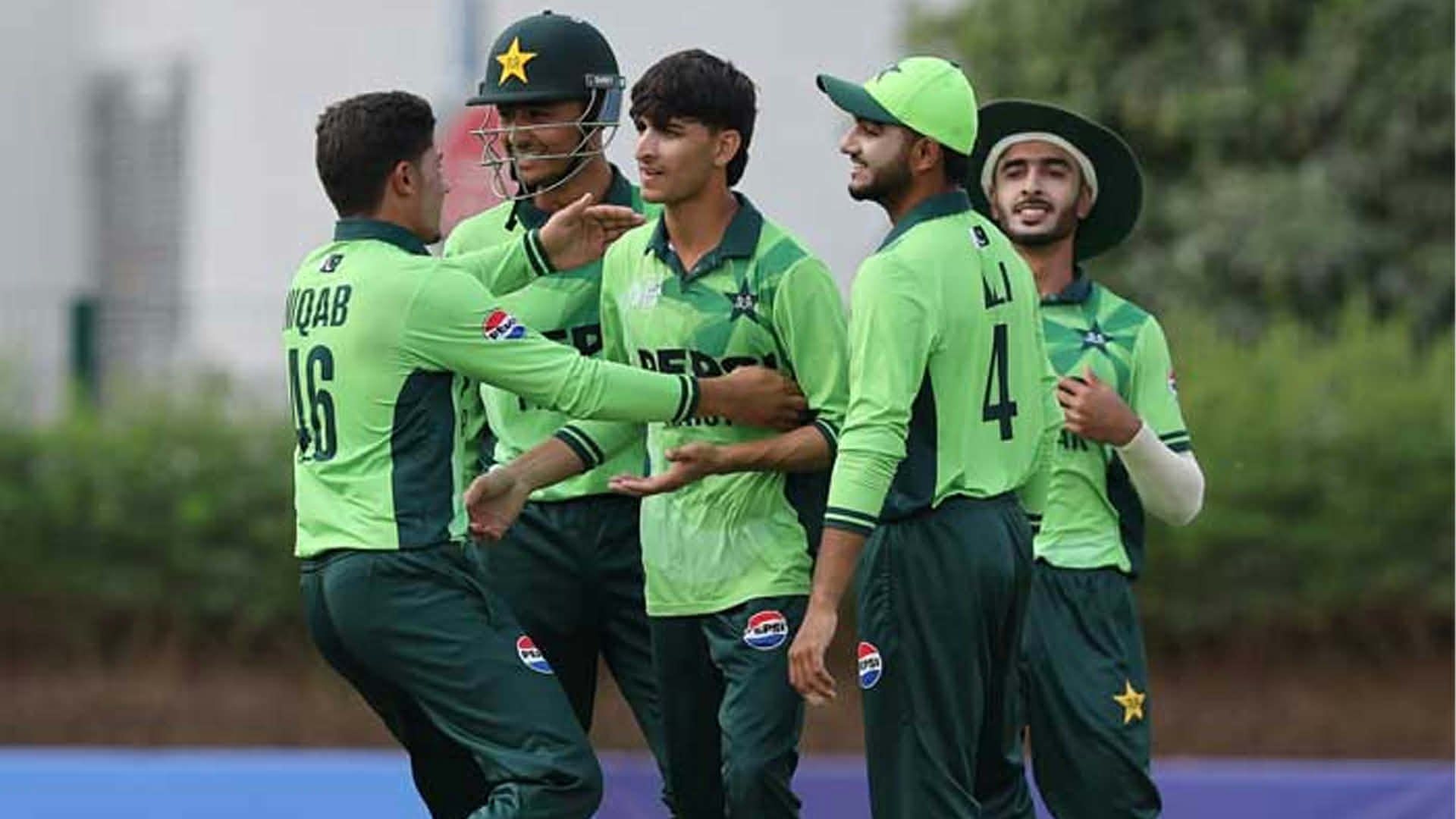 এক মাস আগেই বিশ্বকাপের দল ঘোষণা করল পাকিস্তান