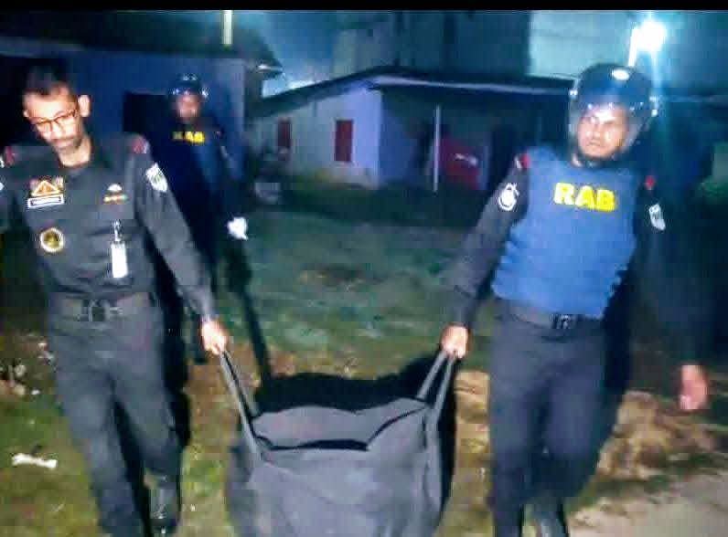 গাইবান্ধা জেলার গোবিন্দগঞ্জে অবিস্ফোরিত ৪টি ককটেল উদ্ধার