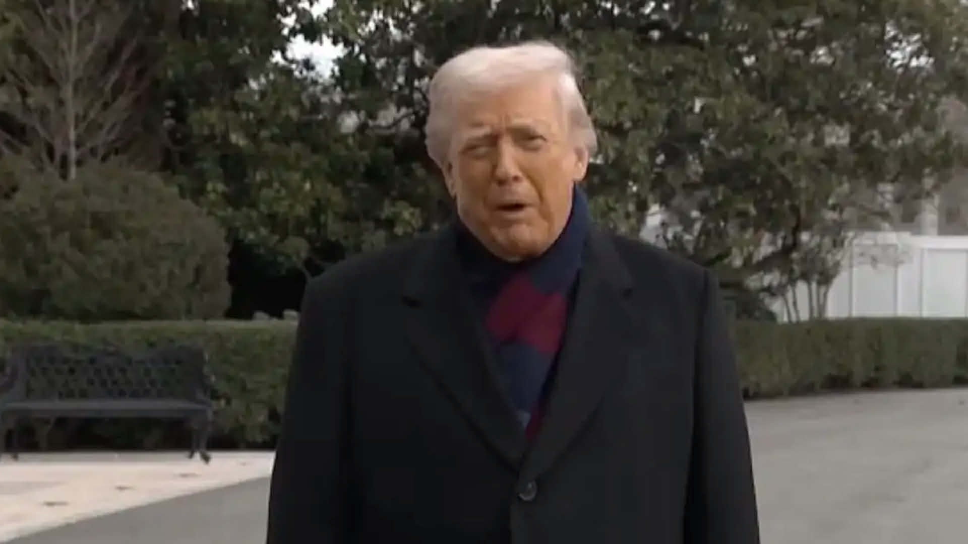 সিরিয়ায় আইএসের হামলায় ২ মার্কিন সেনা নিহত, প্রতিশোধের হুঁশিয়ারি ট্রাম্পের