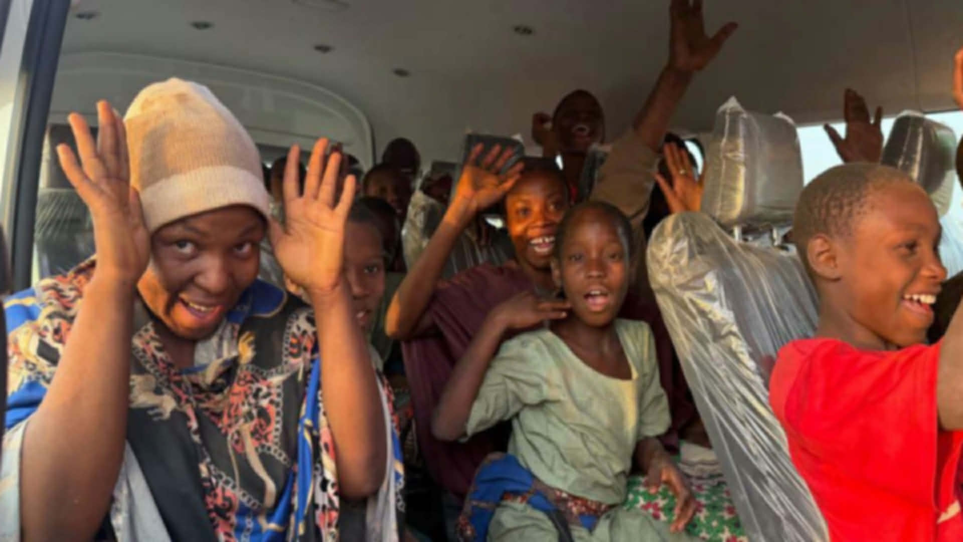 অপহৃত ১৩০ জন নাইজেরিয়ান শিক্ষার্থীকে মুক্ত করা হয়েছে: প্রেসিডেন্টের মুখপাত্র