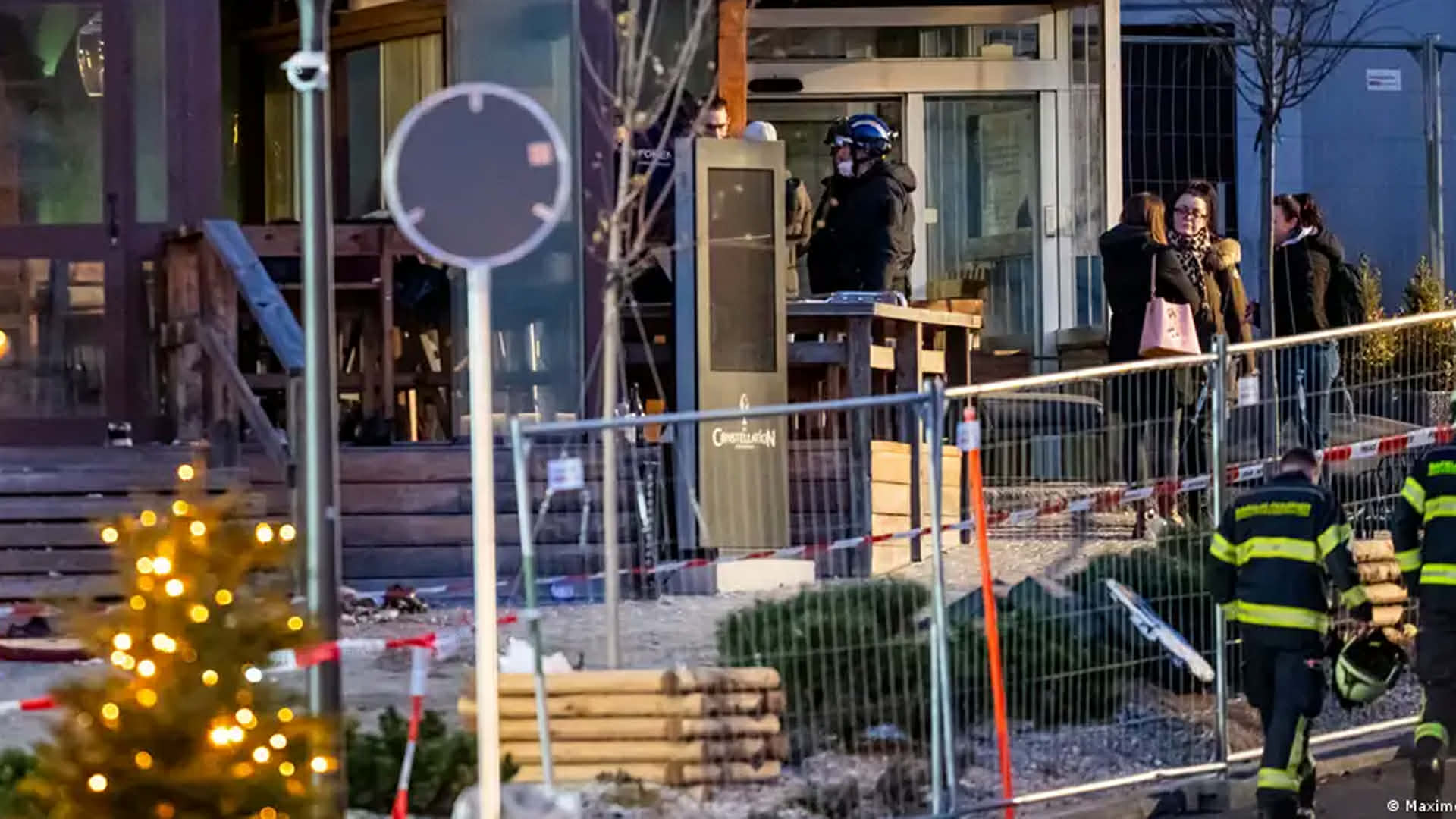 সুইজারল্যান্ডে স্কি রিসোর্টে বিস্ফোরণে শতাধিক হতাহতের শঙ্কা