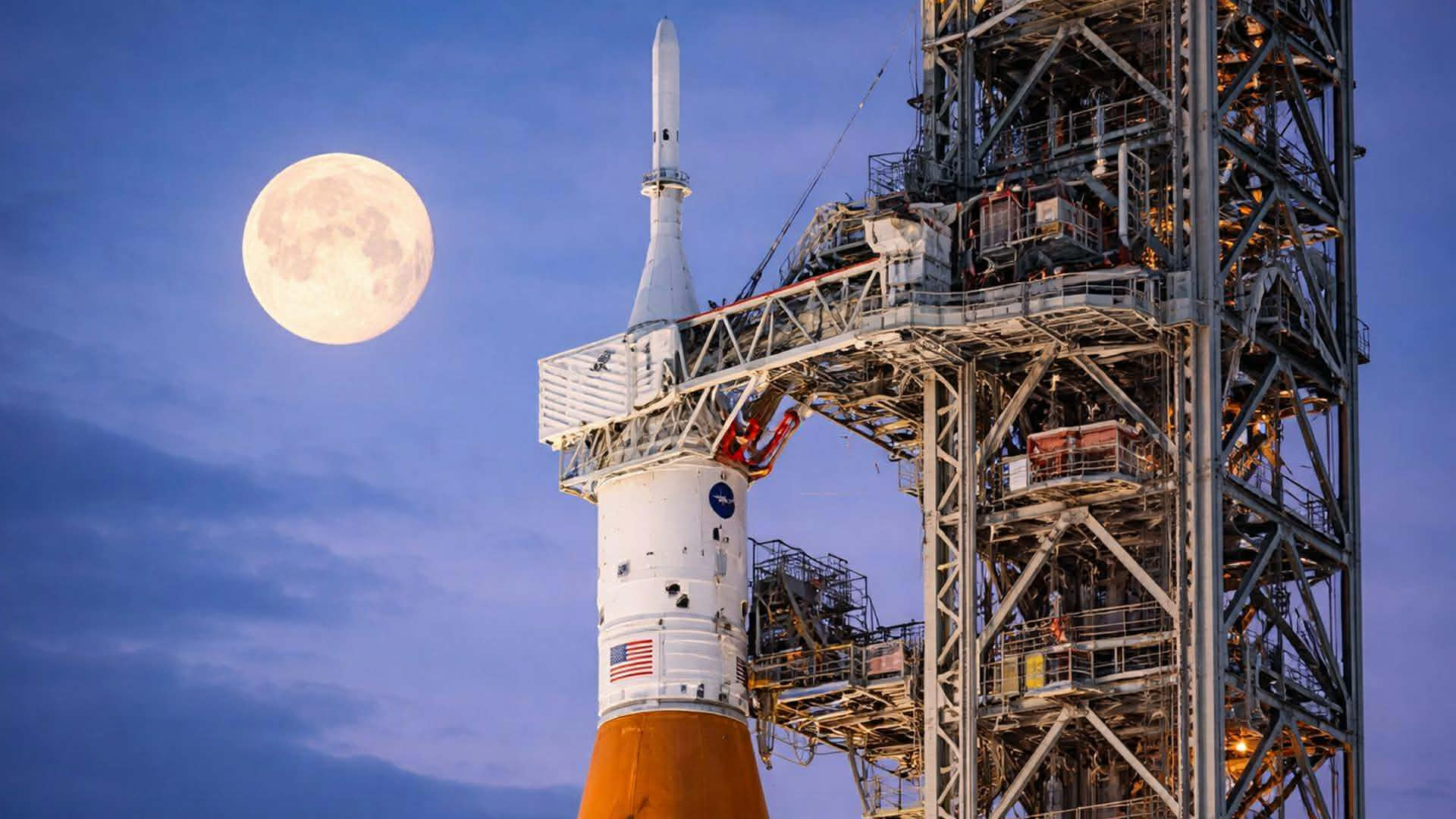 প্রস্তুত হচ্ছে আর্টেমিস-২, আগামী মাসে চন্দ্রাভিযানে যাচ্ছে নাসা!