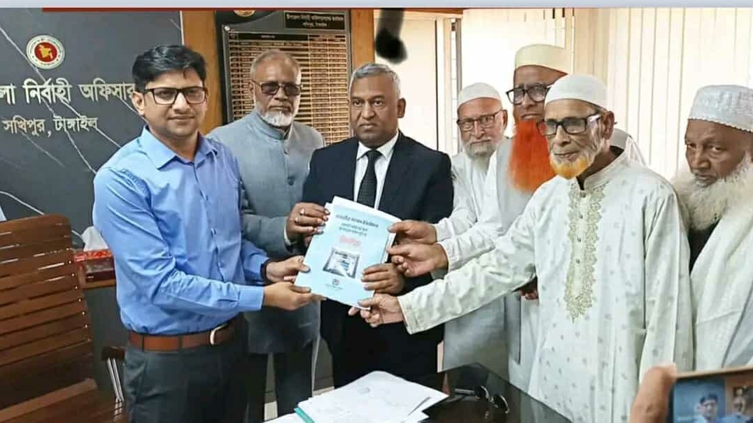 সালাউদ্দিন আলমগীর রাসেলের বিরুদ্ধে টাঙ্গাইল আদালতে মামলা