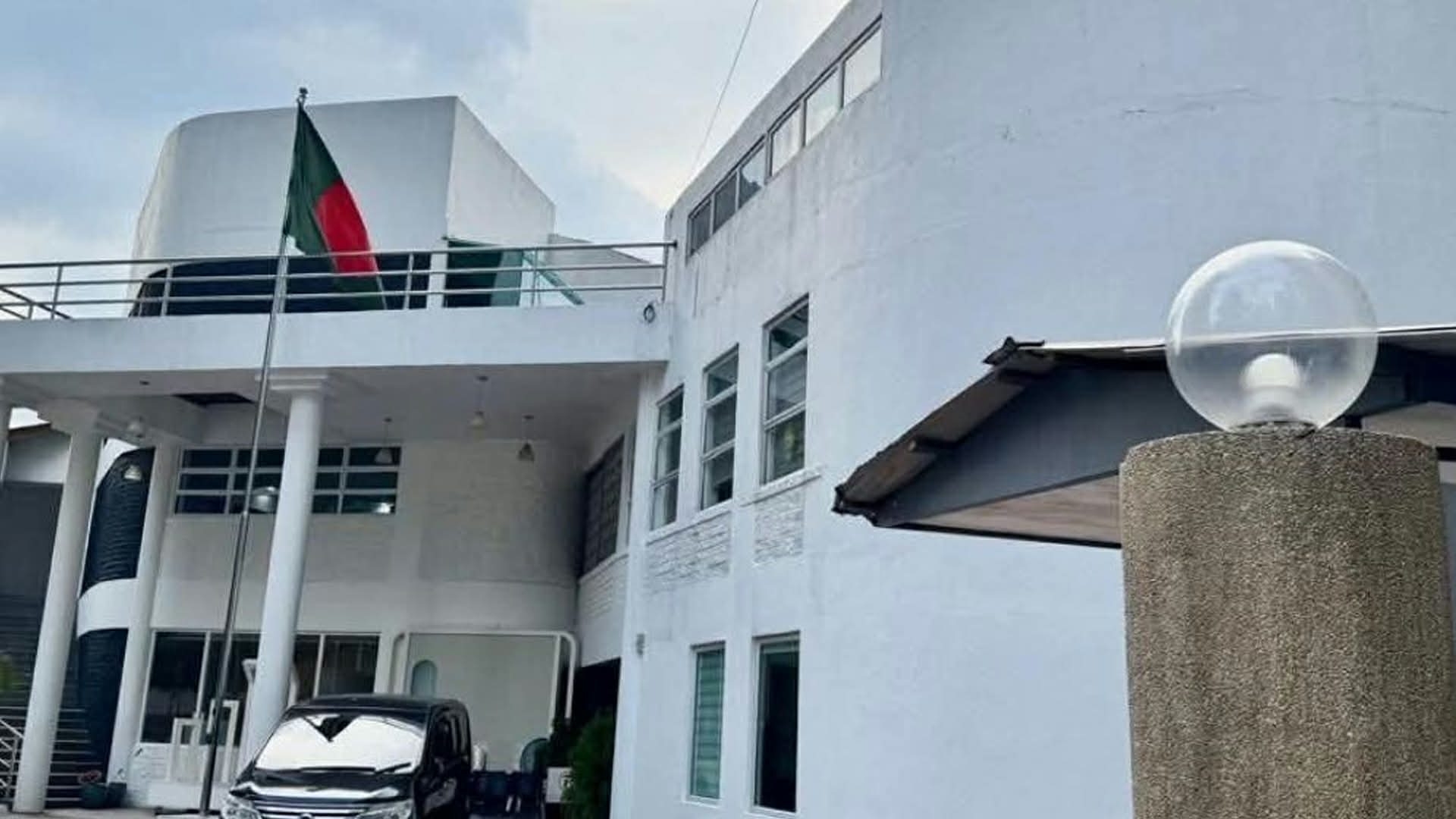 মালয়েশিয়ায় প্রবাসী বাংলাদেশিদের জন্য দূতাবাসের বিশেষ বিজ্ঞপ্তি