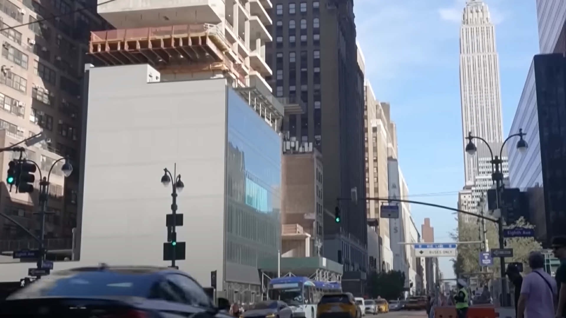 বাংলাদেশিদের জন্য কঠিন হলো যুক্তরাষ্ট্রের ভিসা, কার্যকর কবে থেকে?