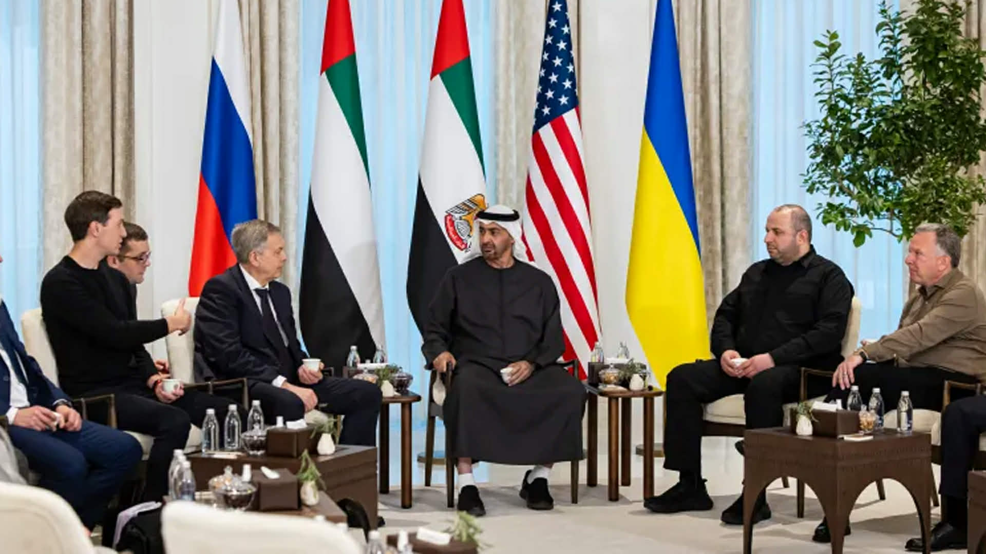 সিদ্ধান্ত ছাড়াই শেষ হলো যুক্তরাষ্ট্রের মধ্যস্থতায় ইউক্রেন-রাশিয়া বৈঠক