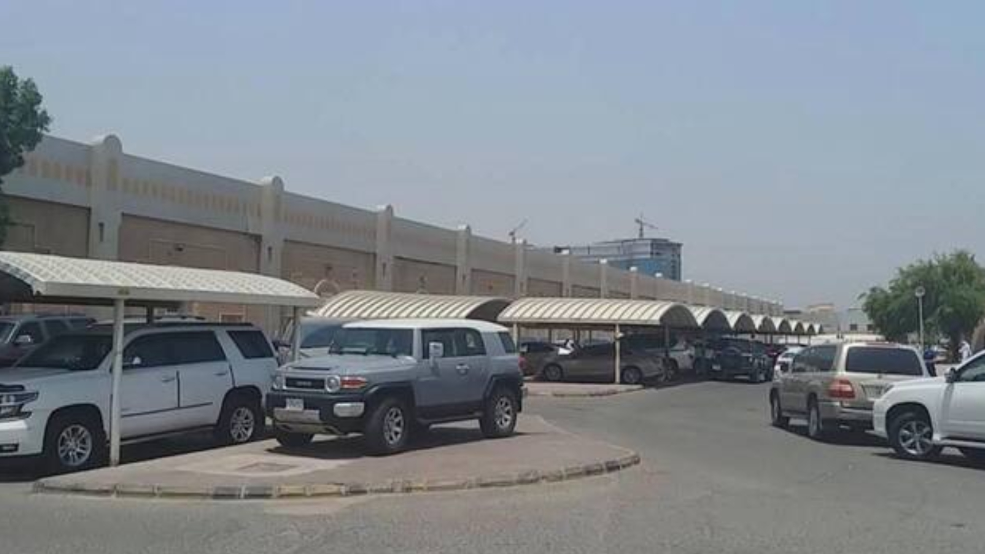 কুয়েতে দুই বাংলাদেশিকে গাড়িচাপা, একজন নিহত