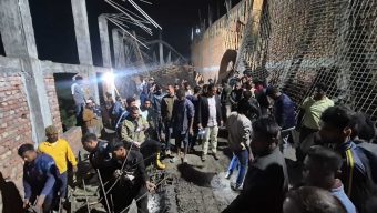 বগুড়ায় নির্মাণাধীন হিমাগারের ছাদ ধসে শ্রমিক নিহত