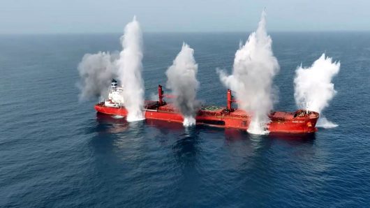 মার্কিন জাহাজে সম্ভাব্য হামলার প্রস্তুতি নিচ্ছে হুতি!