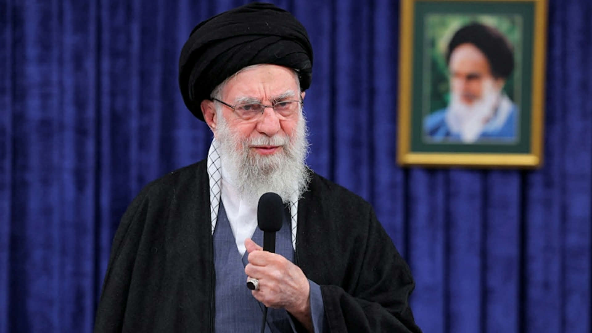 সুরক্ষিত ভবনে খামেনিকে কীভাবে হত্যা করা হলো?