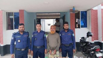 বোচাগঞ্জে চুরি ও ডাকাতির মামলায় আসামি গ্রেফতার।